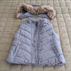Gap Quilted Puffer Vest with Removable Hood Size S